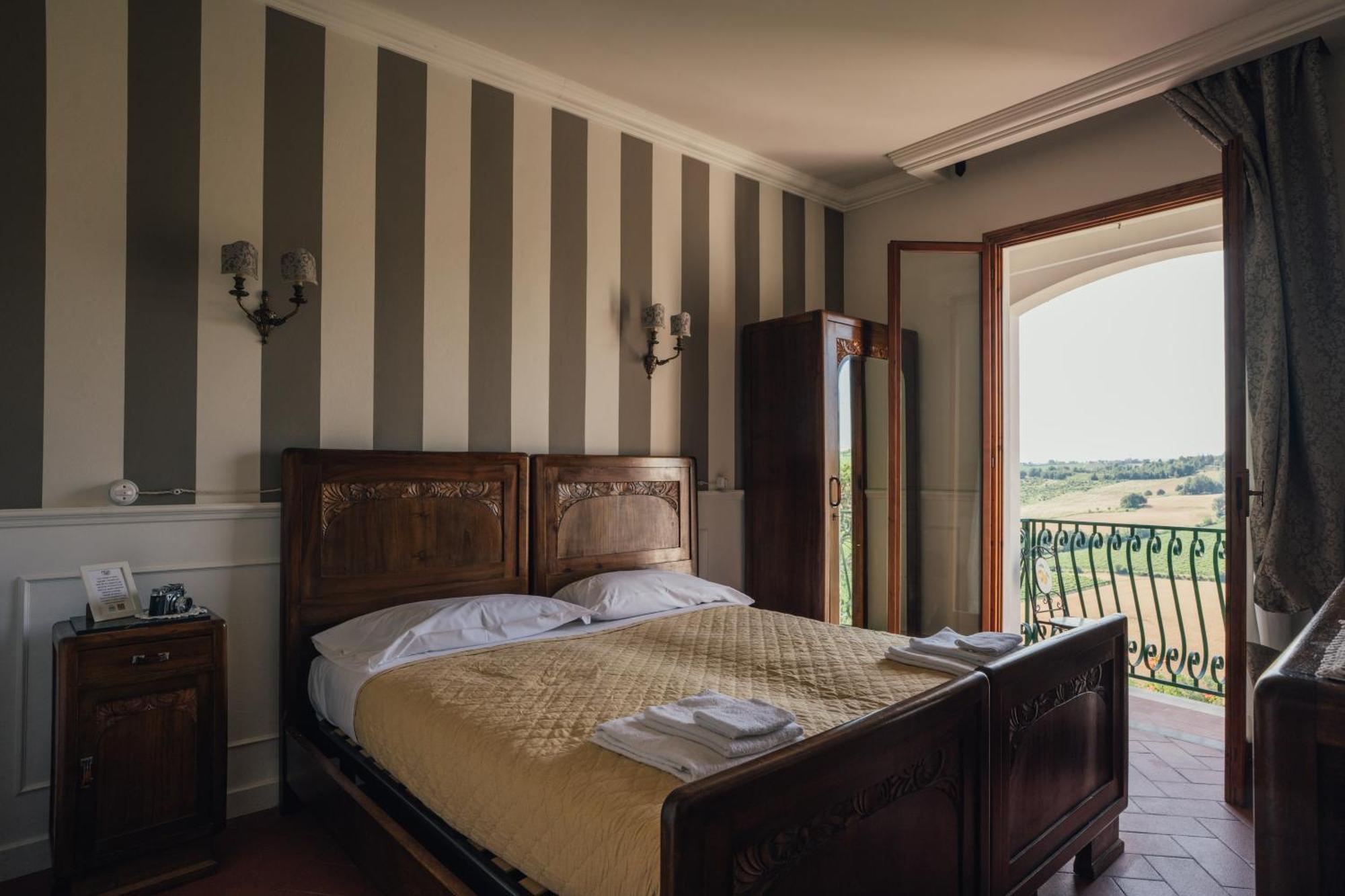 Locanda Dolcevita Dozza Eksteriør bilde